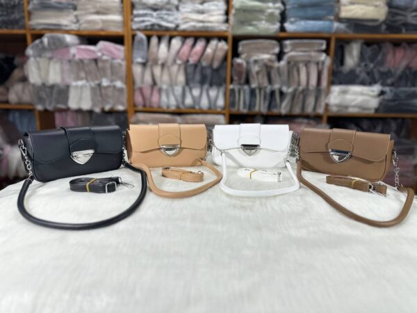 Simple and modern solid color shoulder bag for women RM65