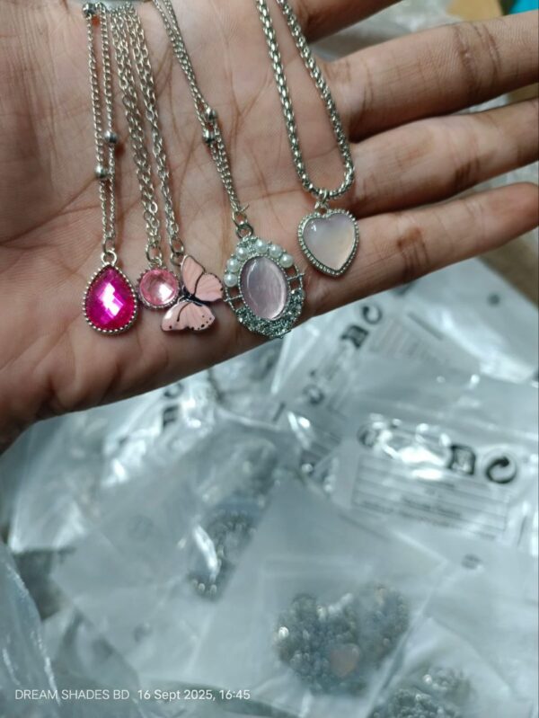 image-1758104069298-619122539 5 Pcs Butterfly Set – graceful, trendy & perfect for any occasion!