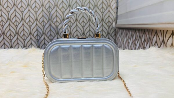 IELGY women's high-end chain solid color box small square bag RM86